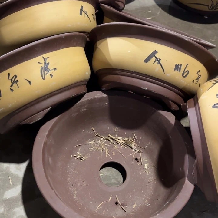 紫砂花盆          140-10