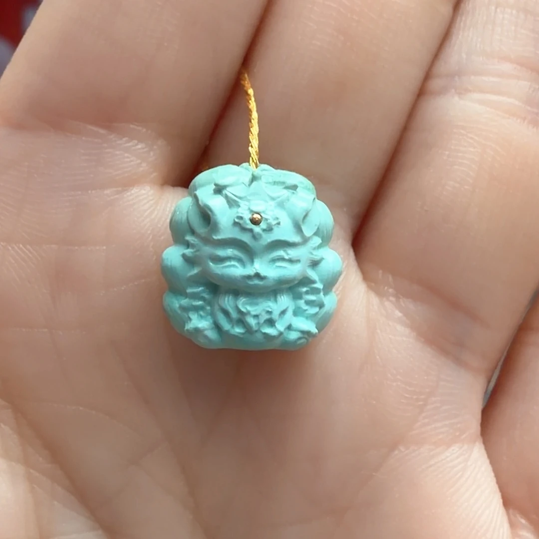 绿松石未镶嵌颈饰