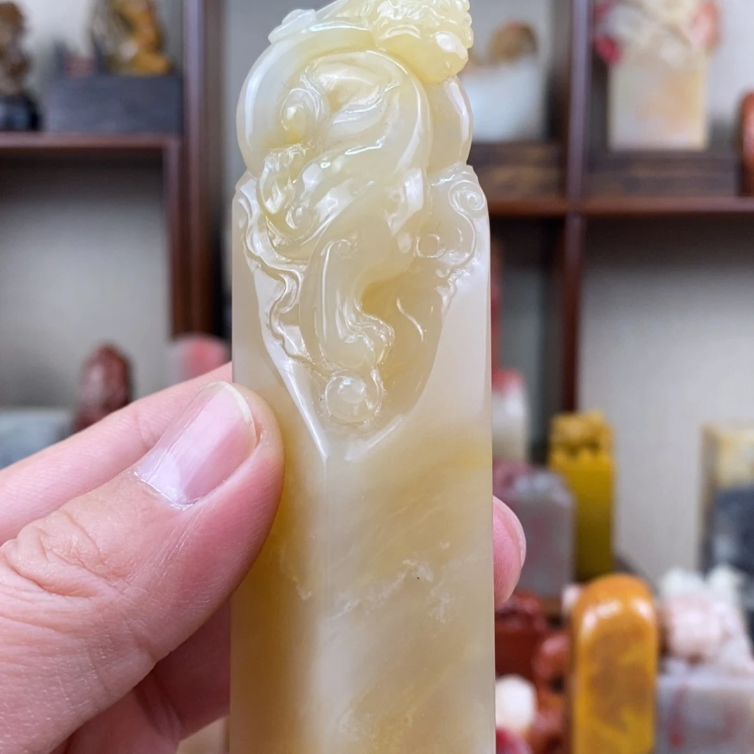 印石巴林石巴林石水黄冻手工雕古兽钮章