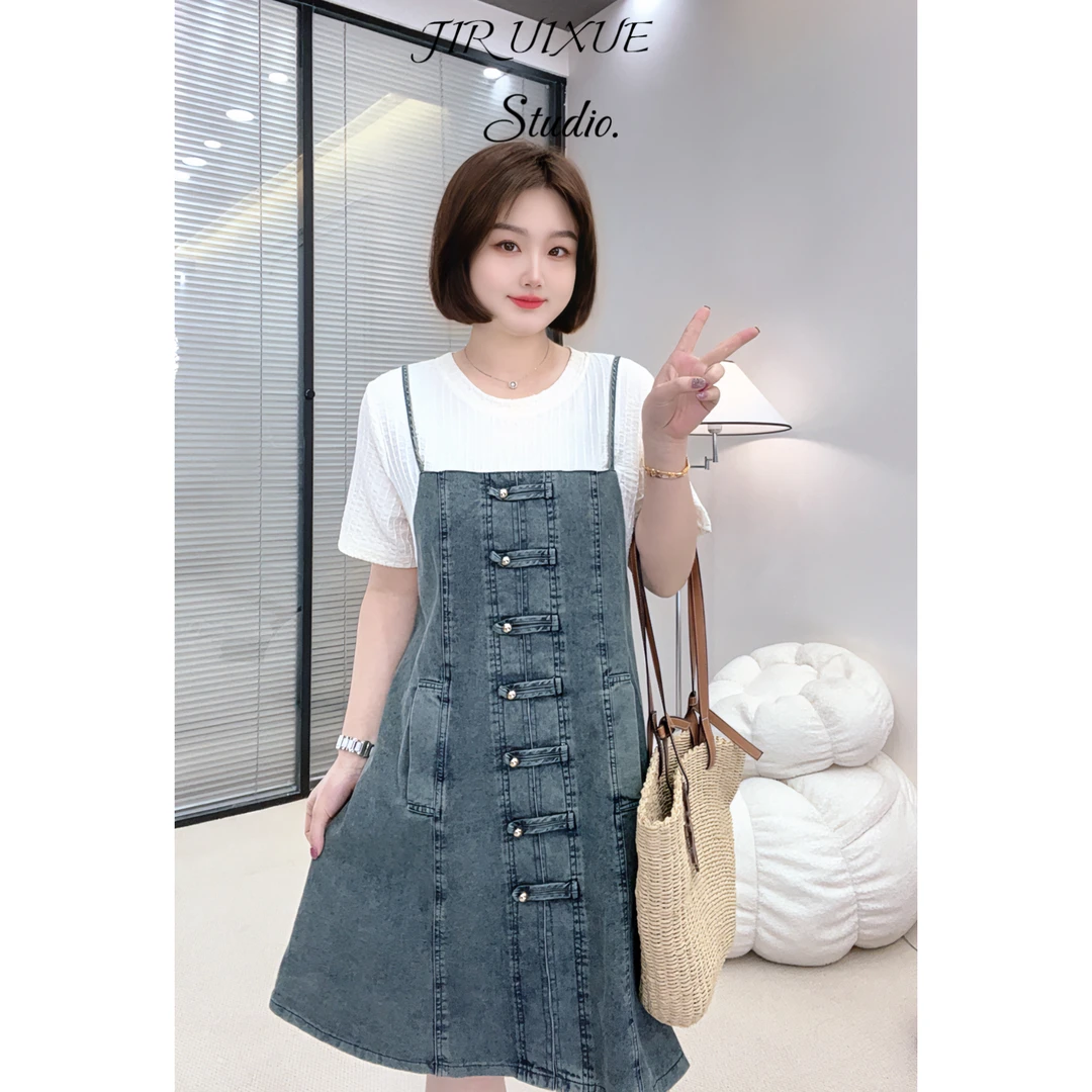 【雪儿家】2025夏季新款拼接假两件设计感水洗牛仔连衣裙气质显瘦