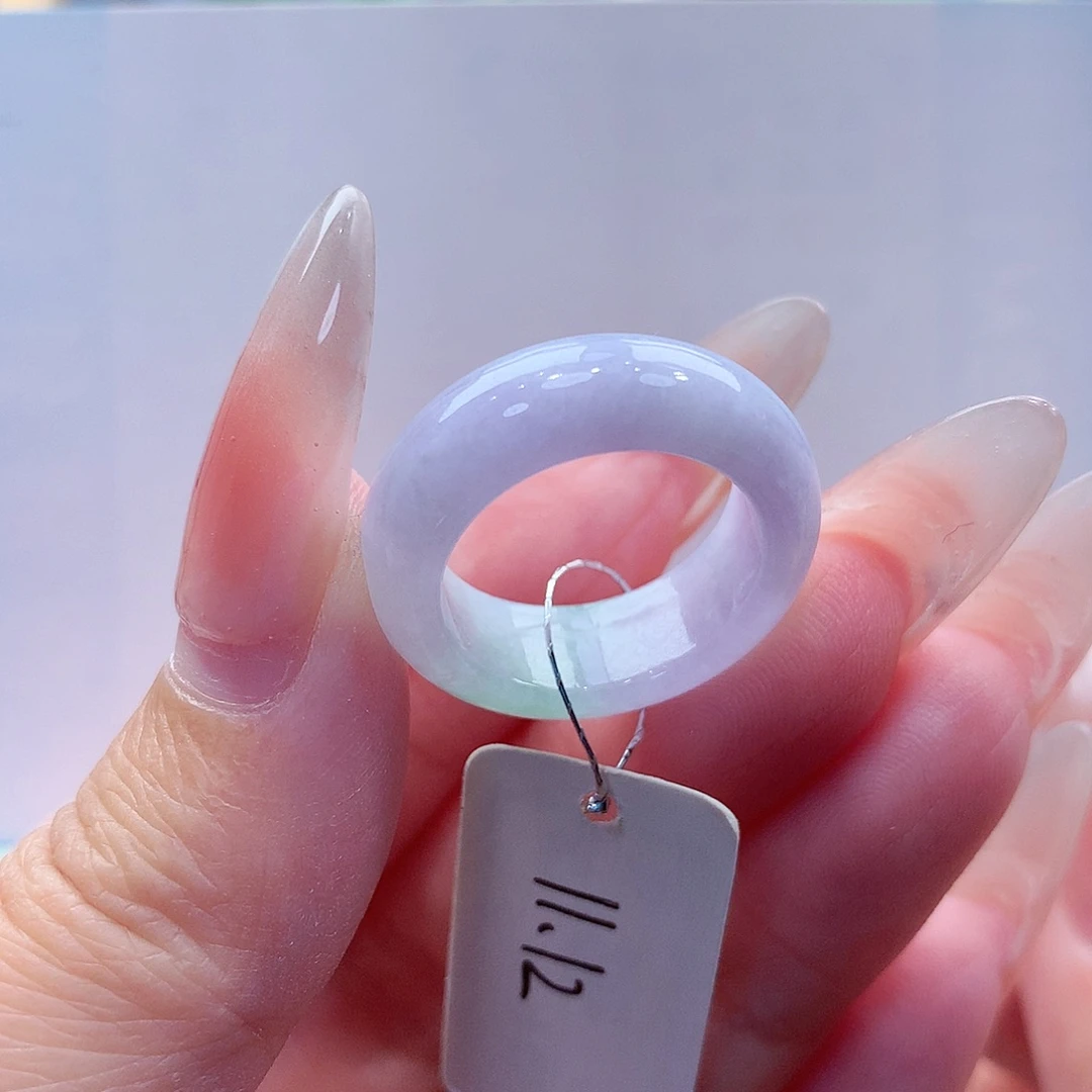 板***凳翡翠未镶嵌戒指缅甸A货