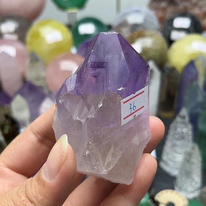 水晶珠宝半成品未镶嵌154克原石