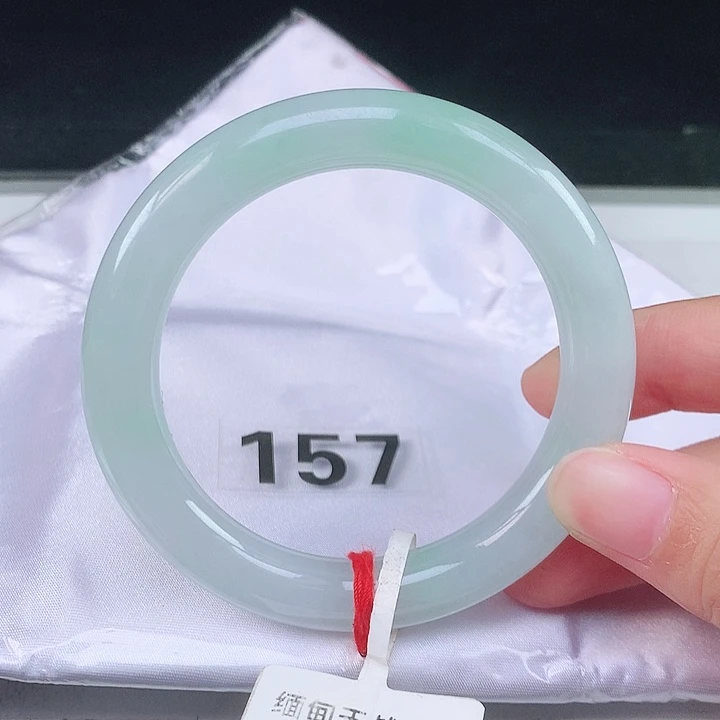 翡翠未镶嵌手镯翡翠