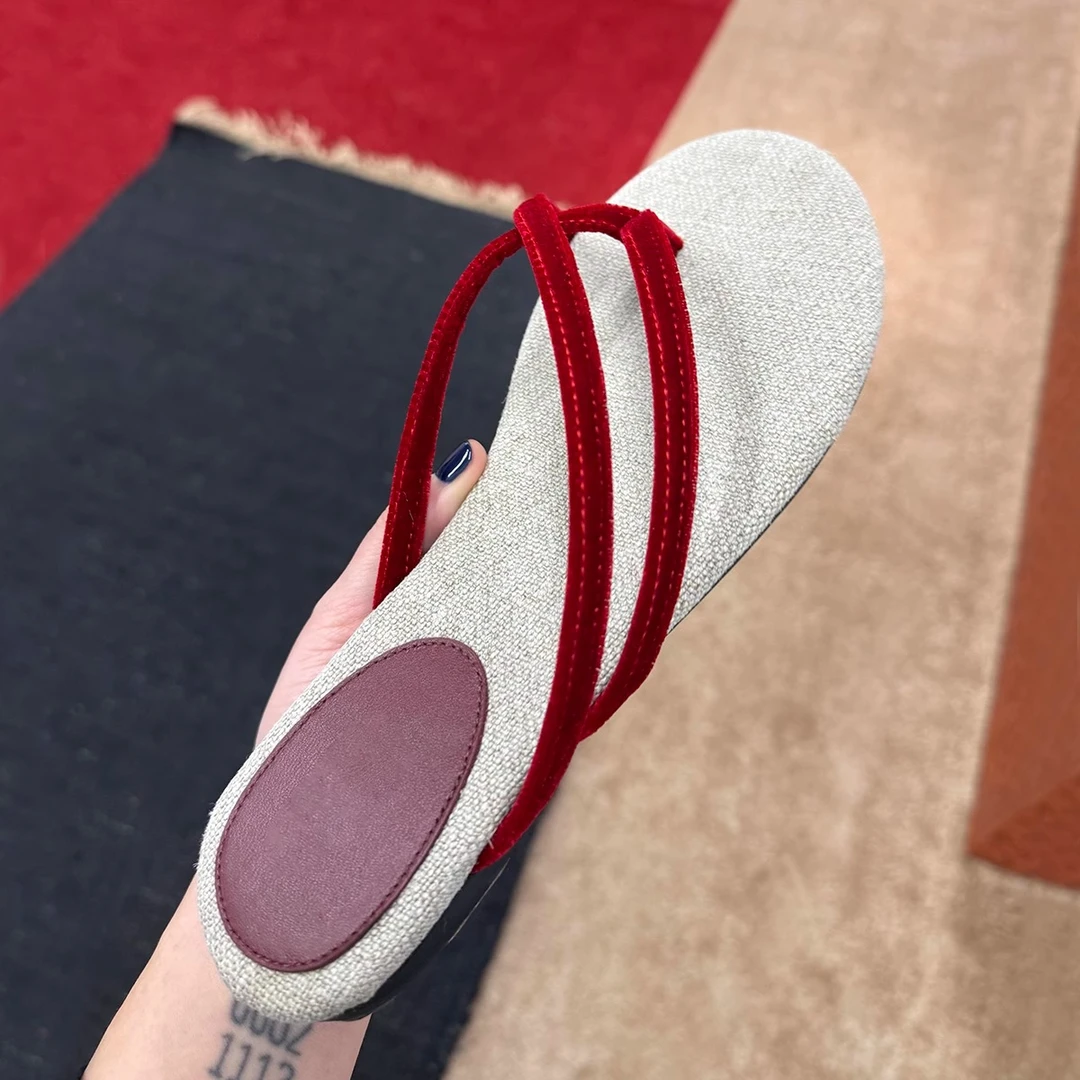 羊皮版~法式红色新款平底人字拖鞋女夏外穿沙滩夹脚半拖鞋小凉拖
