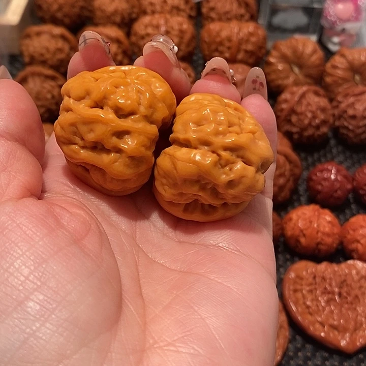 文玩核桃吊坠37蛤蟆头0997