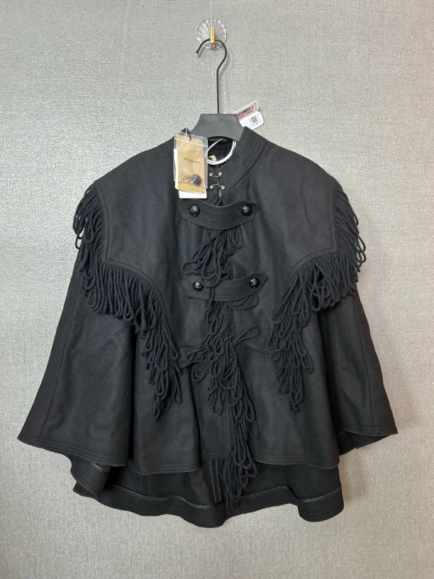 99新 BURBERRY/博柏利 黑色披肩