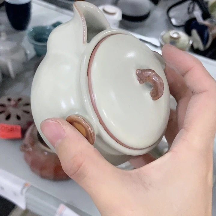 茶具微瑕，介意勿次