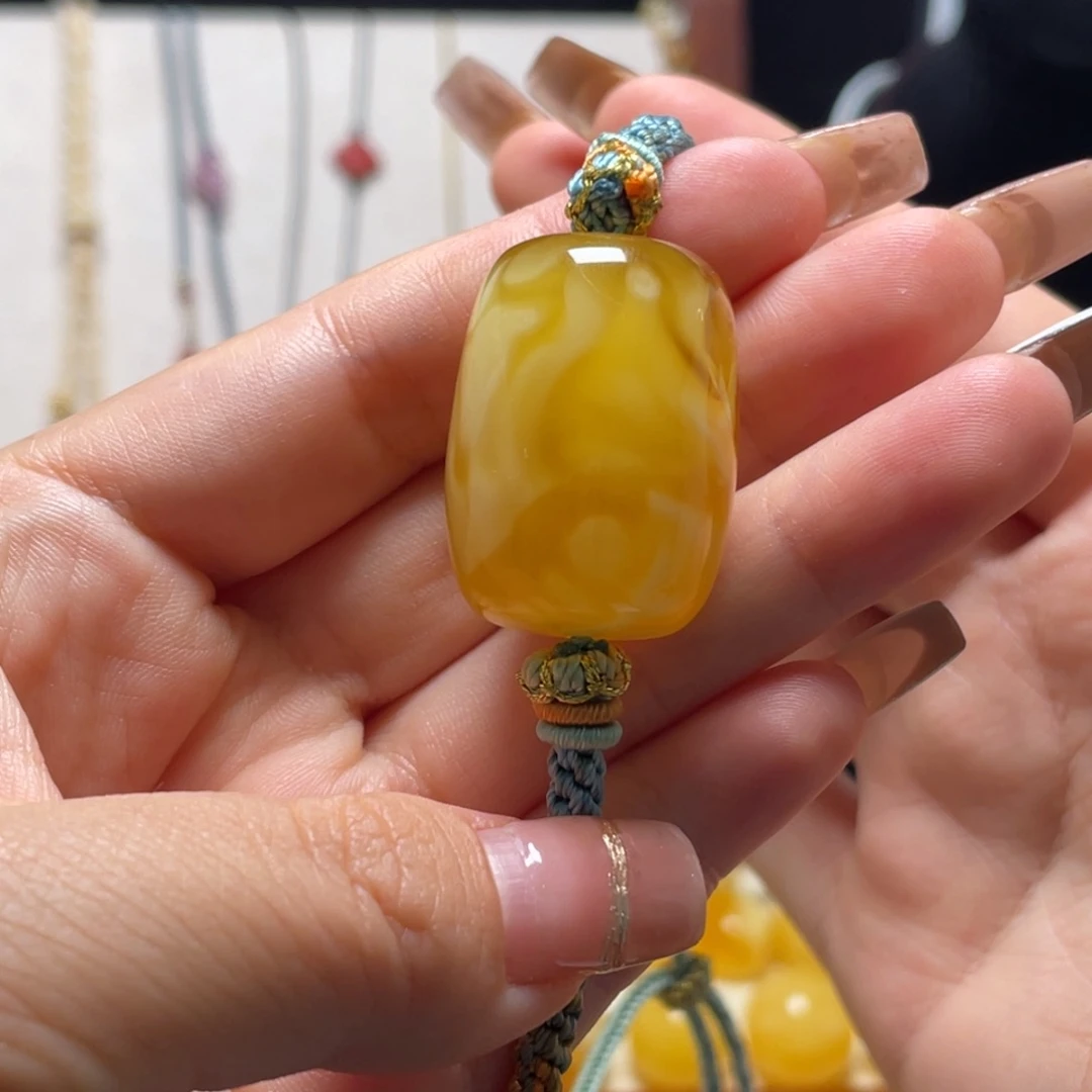 @***～琥珀未镶嵌珠宝奇石