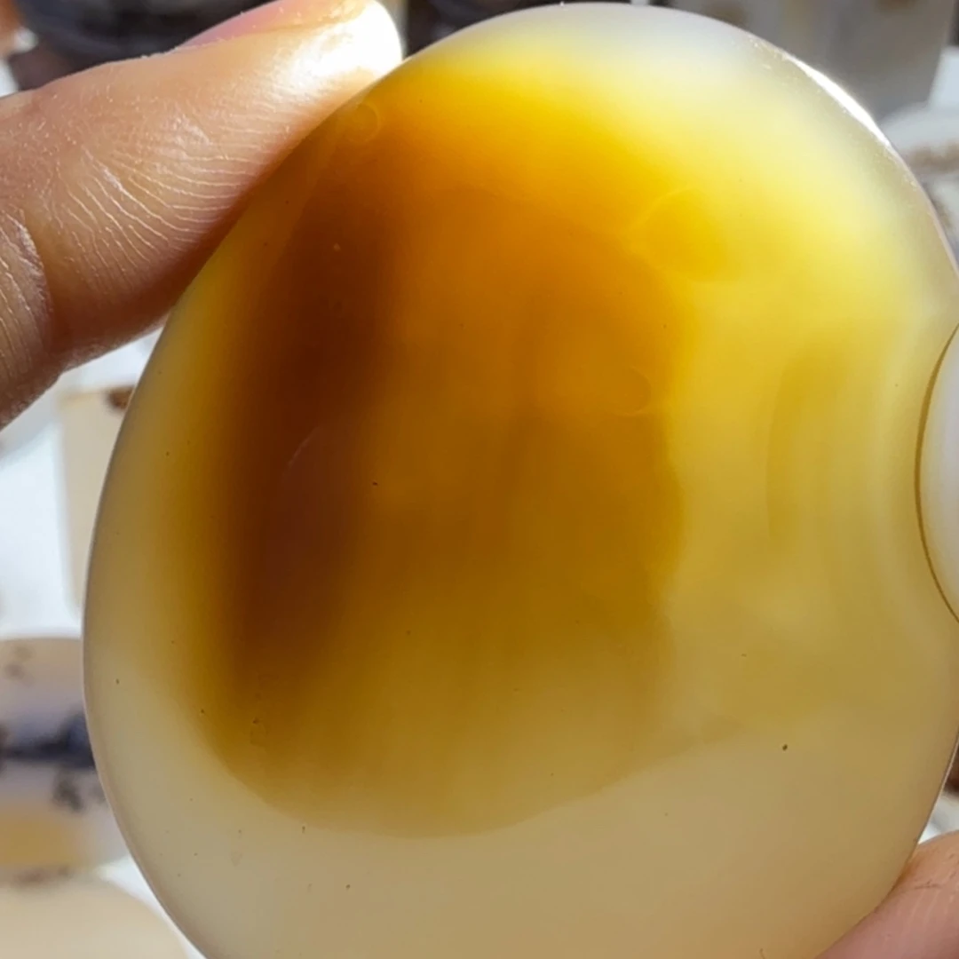 玛瑙/玉髓未镶嵌珠宝半成品