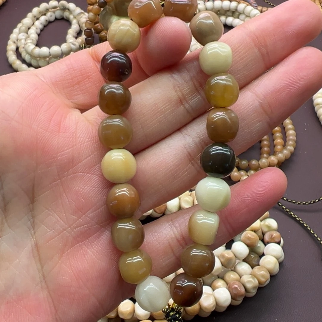 李***来吊坠龙脊菩提原籽