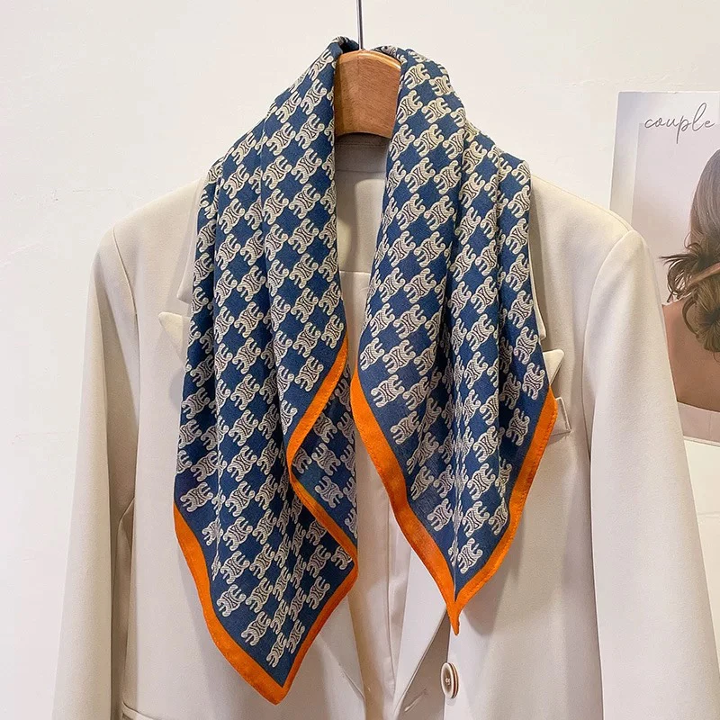 新款66×66韩国棉时尚百搭棉柔质感方巾秋冬护颈保暖围巾小披肩女