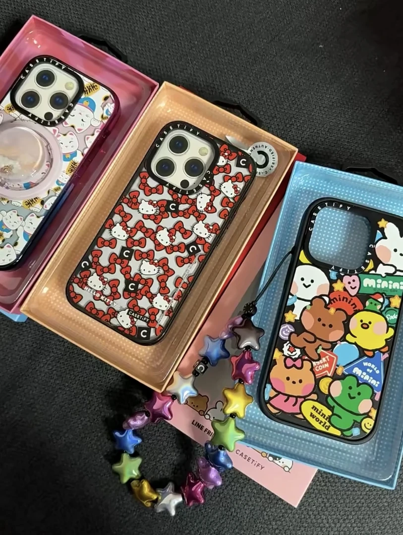 C家手机壳天花板拍一发三