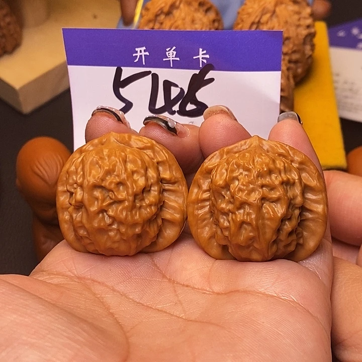 桃核吊坠瓷娃娃37无刀痕s
