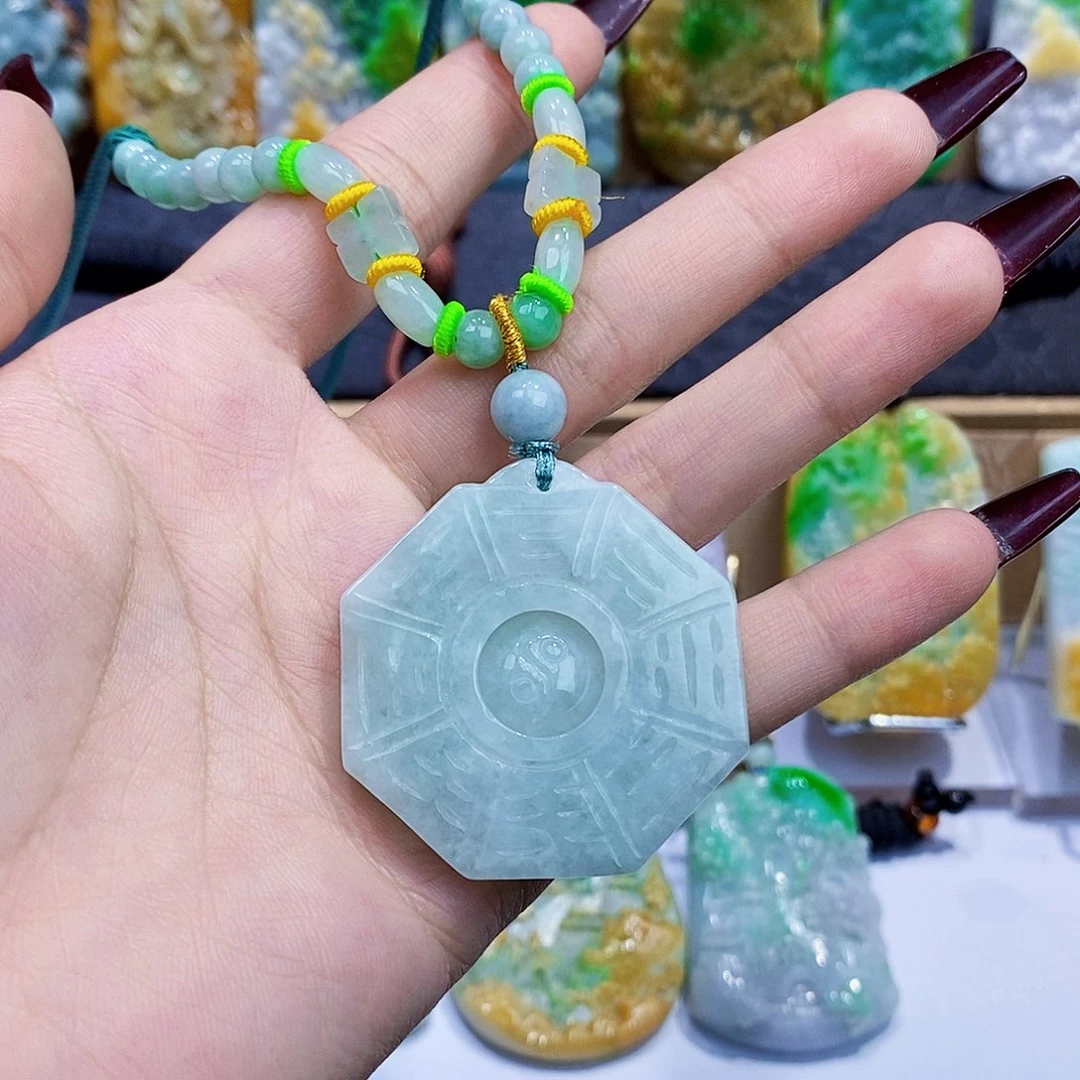 翡翠未镶嵌颈饰翡翠A货