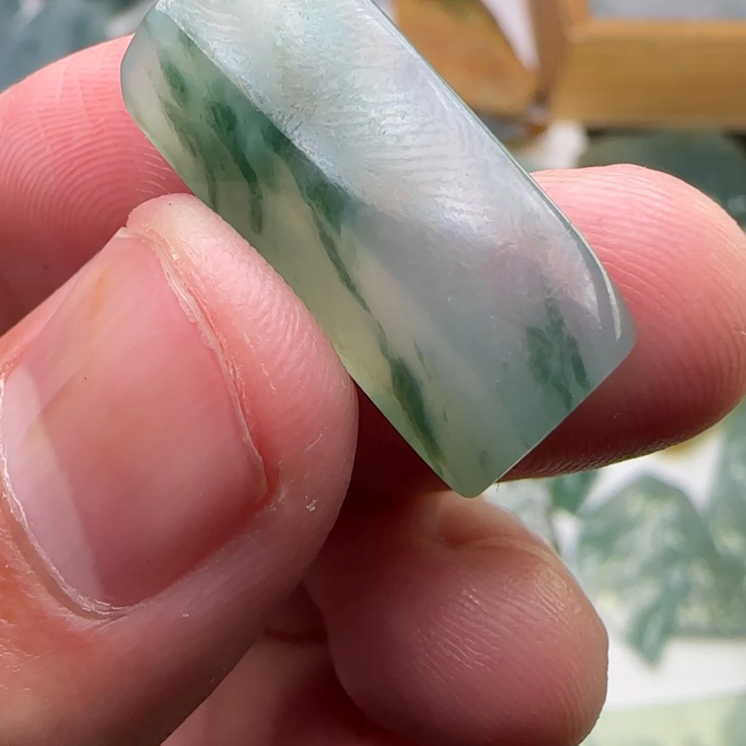 定制翡翠未镶嵌不包工