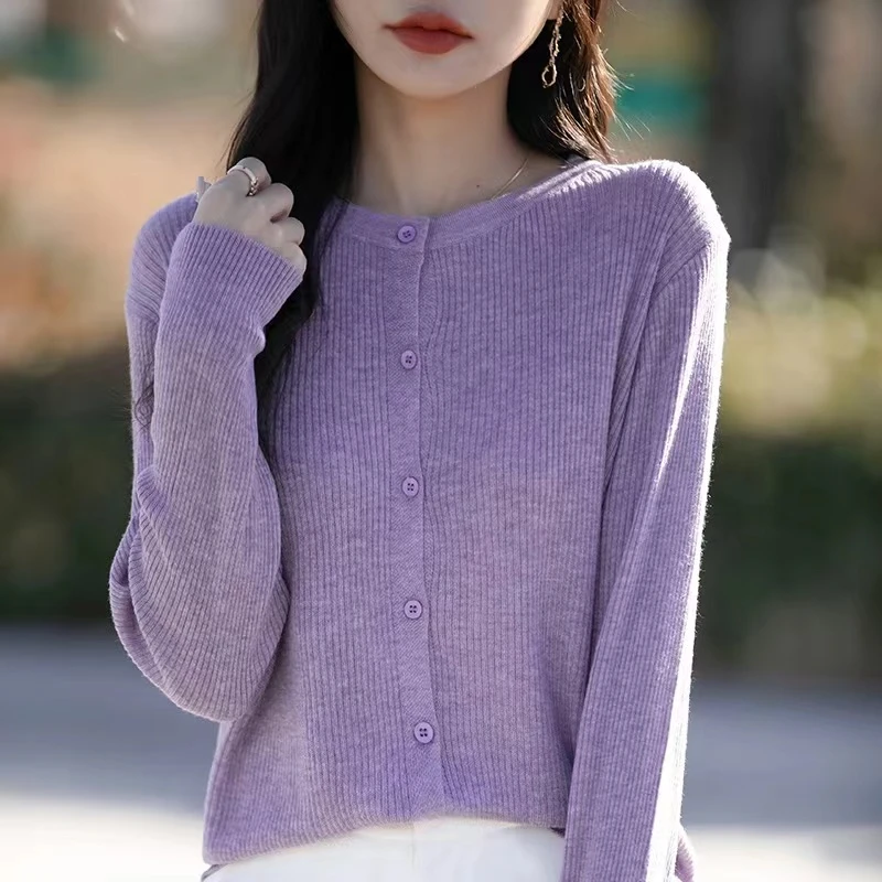 精纺圆领薄款长袖外搭针织开衫