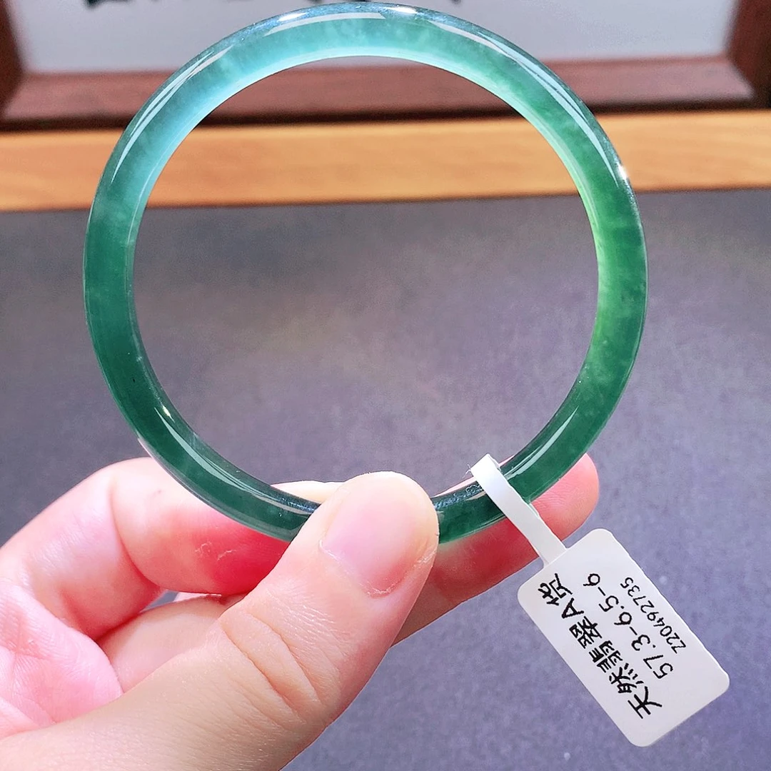 翡翠未镶嵌手镯天然翡翠