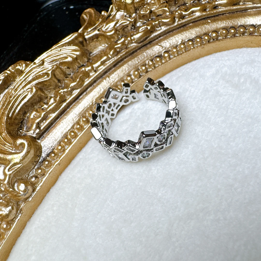 铜合金锆石戒指 【雨桐高奢饰品】戒指CC00933