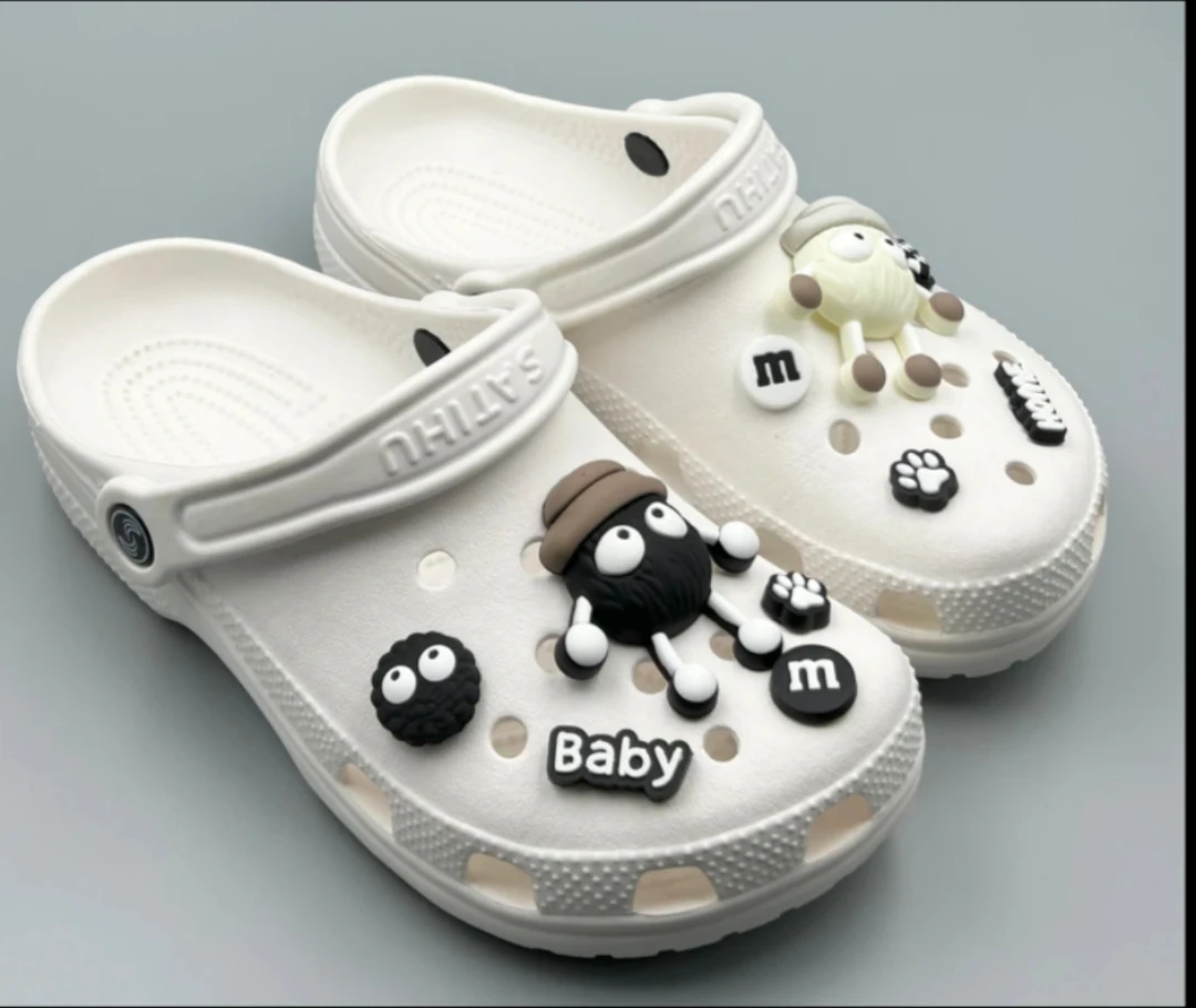 经典明星洞洞鞋男女同款舒适透气防滑eva软底防滑外穿包头凉拖鞋