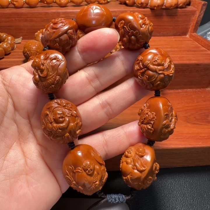 橄榄核吊坠浮雕童子弥勒