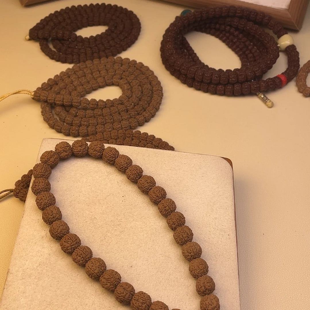 冬***)吊坠金刚菩提老树王龙切