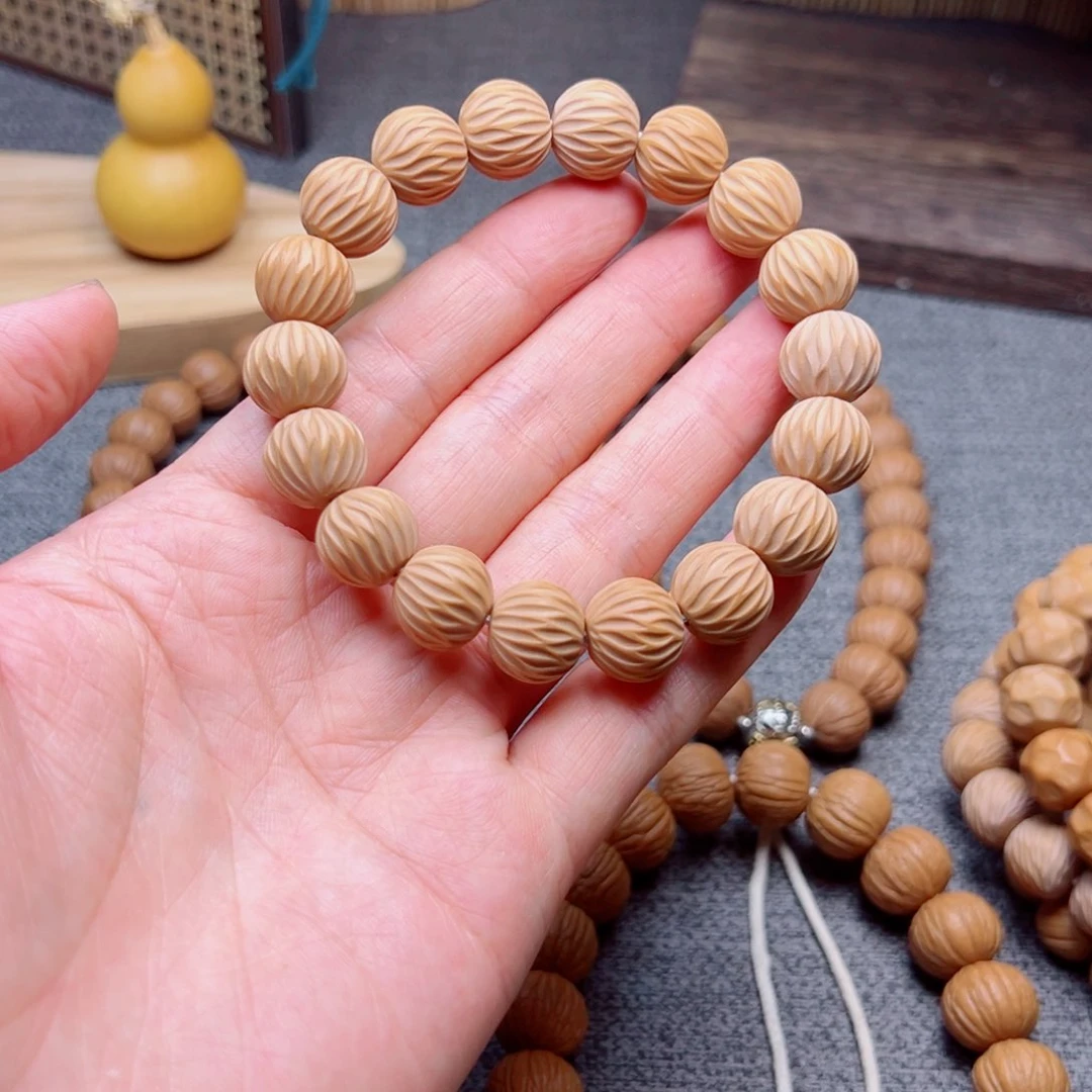 猴头核桃吊坠天河