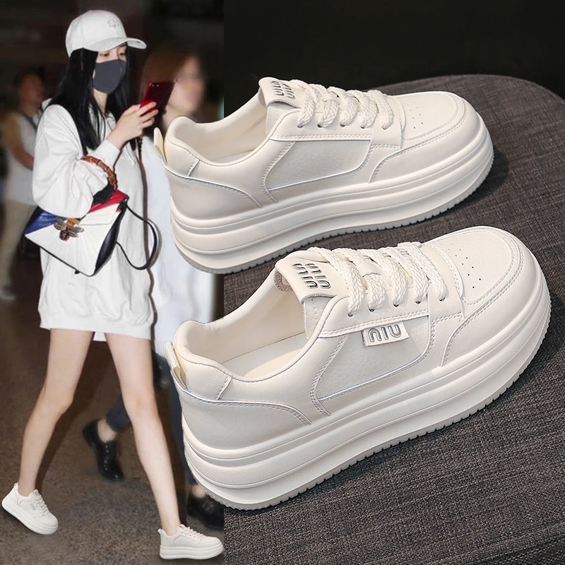 厚底板鞋小白鞋休闲鞋女秋季2025新款百搭平底增高单鞋ins韩版