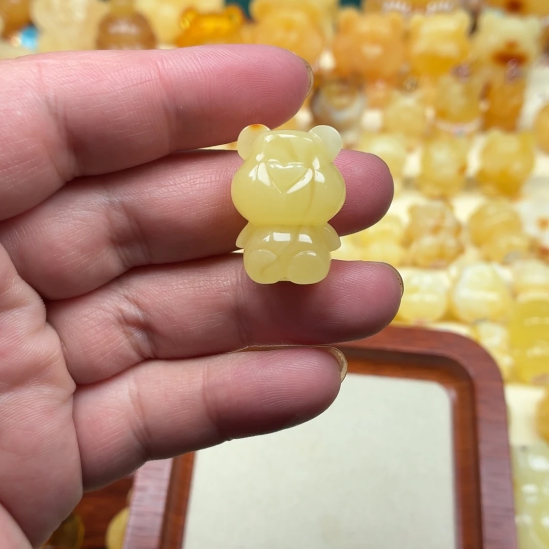 琥珀未镶嵌裸石蜜蜡