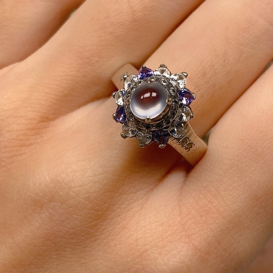 翡翠戒指未镶嵌玻璃种