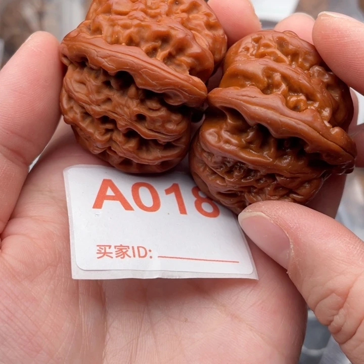 文玩核桃吊坠核桃