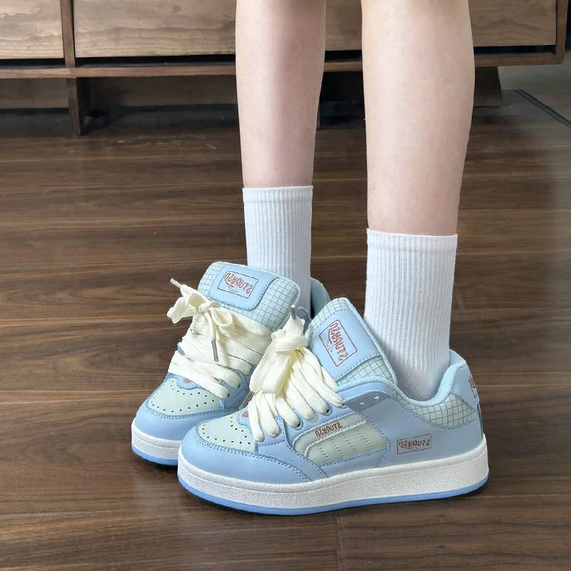 港风小众百搭月色面包鞋女2025年秋季新款德训板鞋运动休闲小白鞋