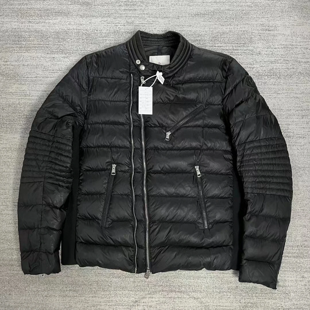 99新 MONCLER 盟可睐 蒙口 3码 拉链机车夹克羽绒服