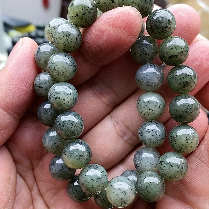 【闪购商品】未镶嵌手链和田玉12青花拍一发一