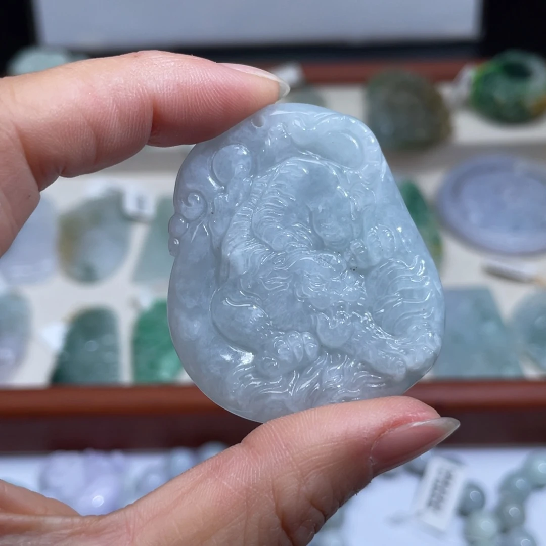 翡翠未镶嵌颈饰翡翠18