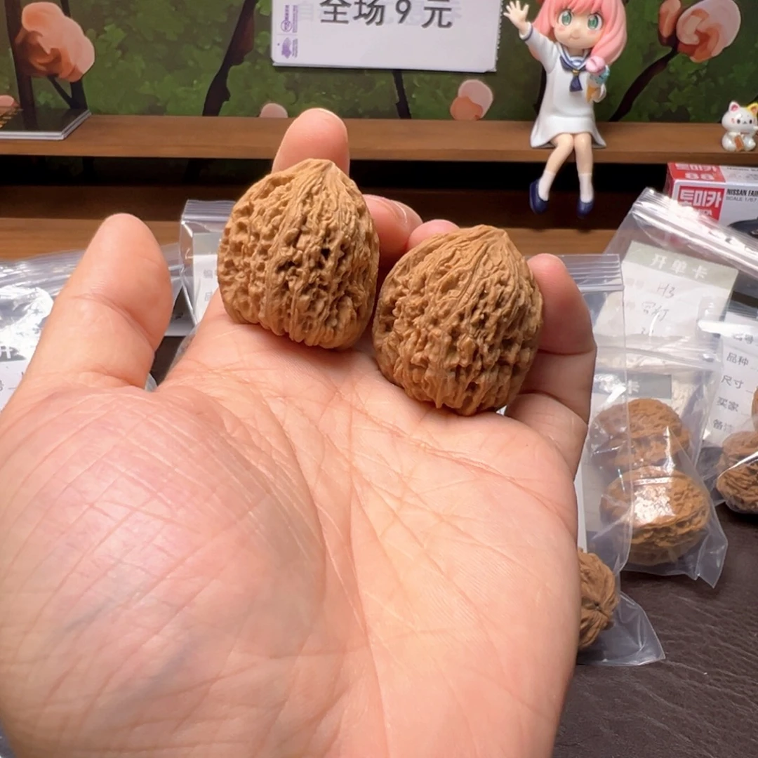 文玩核桃把件H23南疆手捻33