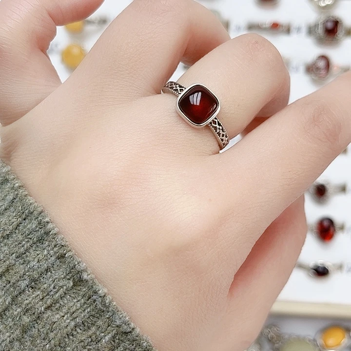 血珀戒指未镶嵌天然