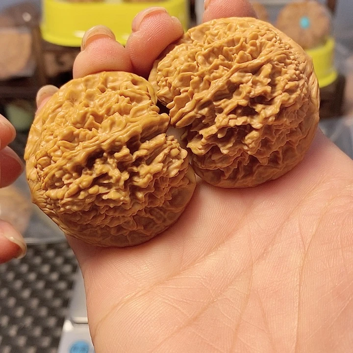 吊坠文玩核桃满天星，边44