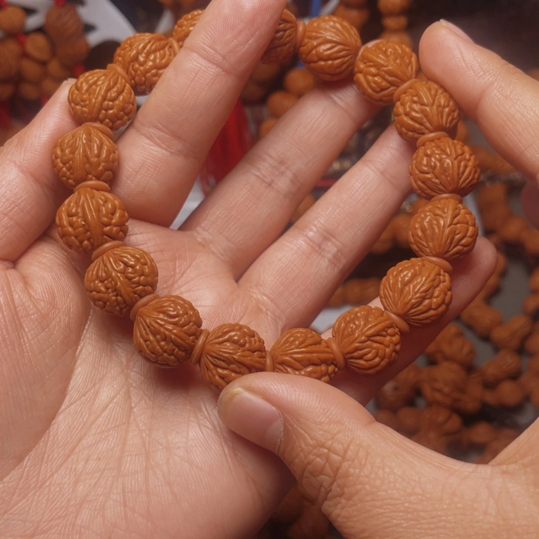 桃核手串龙纹桃枭