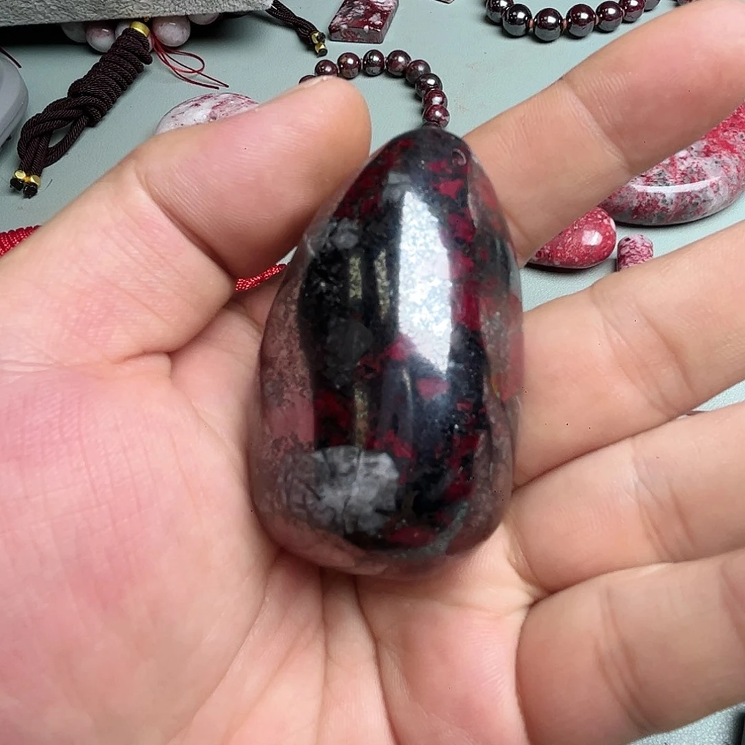 紫砂天然朱砂辰石吊坠烽*