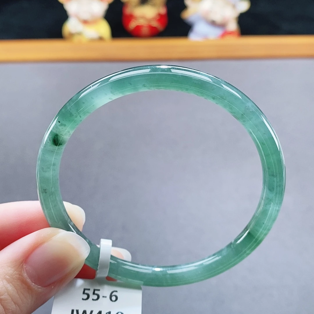 翡翠未镶嵌手镯25