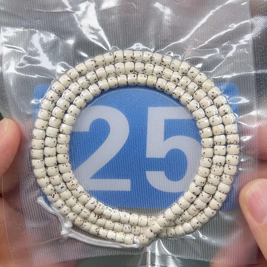 星月菩提吊坠54脖挂。  25