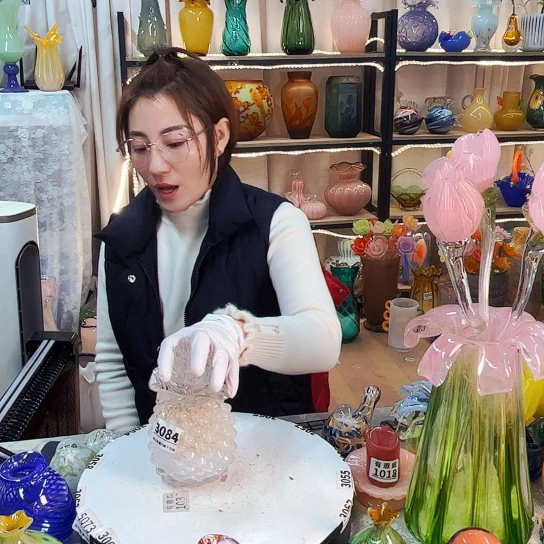 3084菠萝下播特 福利家悦琉璃工艺品