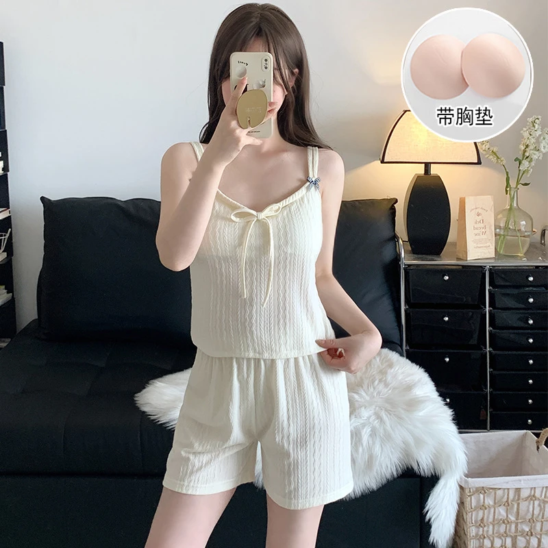 2025夏季新款女款吊带睡衣短裤带胸垫休闲纯欲甜美家居服两件套装