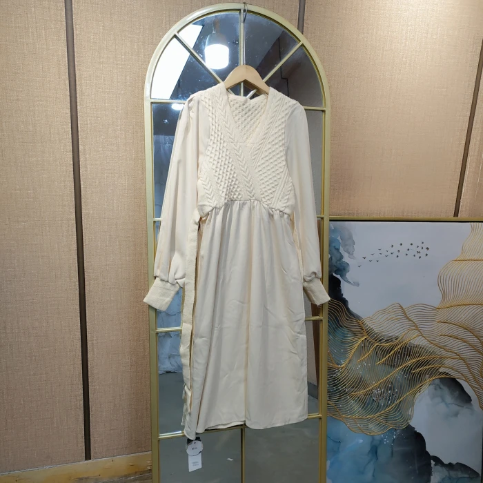 BG231孕妇杏色连衣裙