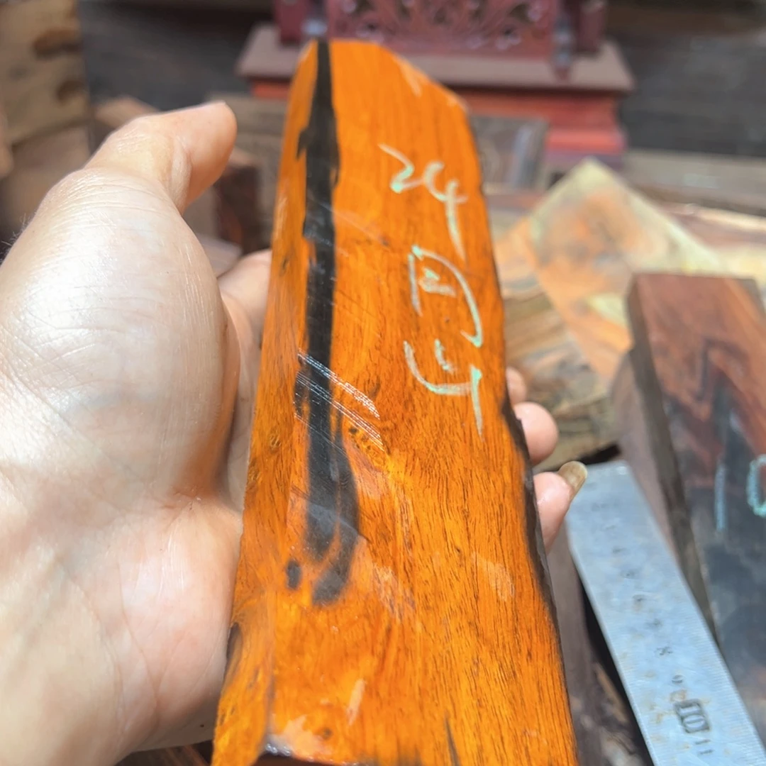 月***樱交趾黄檀（大红酸枝）