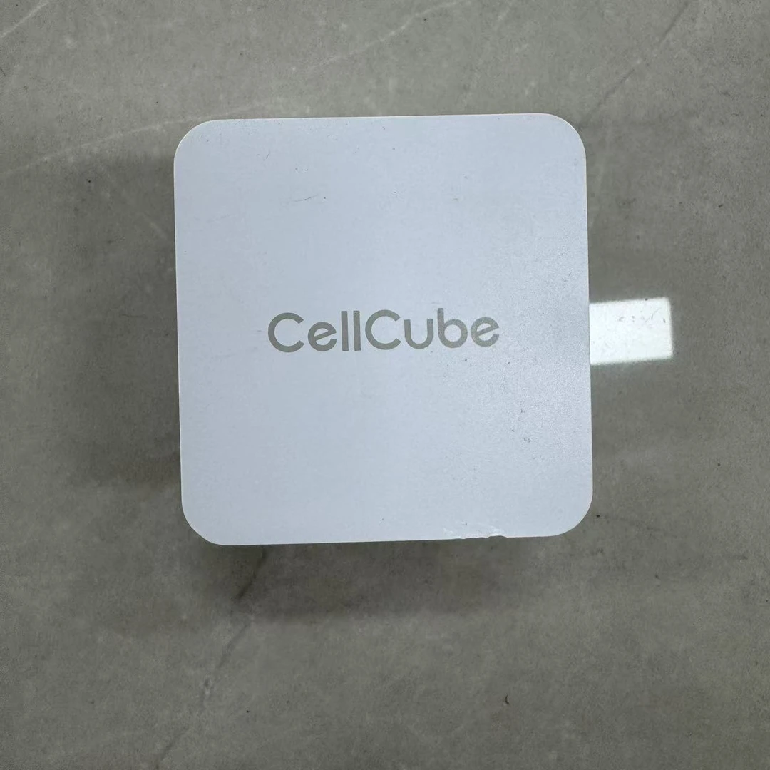 99新 CellCube 36瓦双口充电头