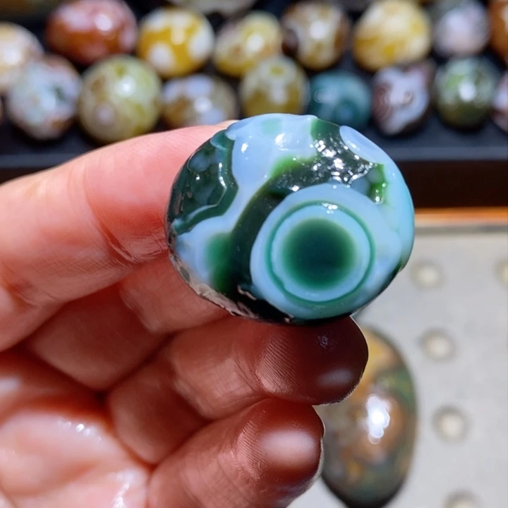 未镶嵌玛瑙/玉髓珠宝半成品26