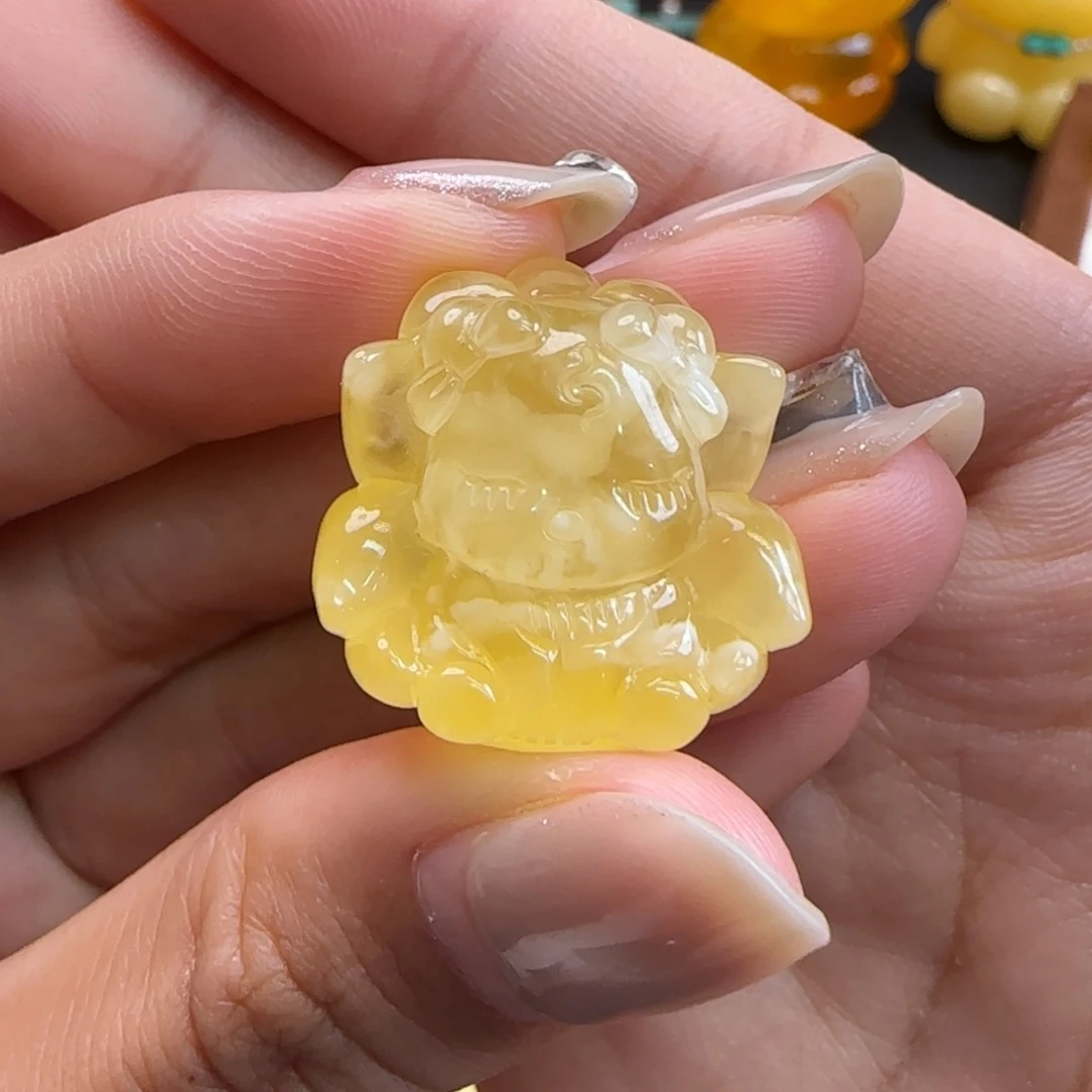 琥珀未镶嵌珠宝奇石딸*?蜜蜡