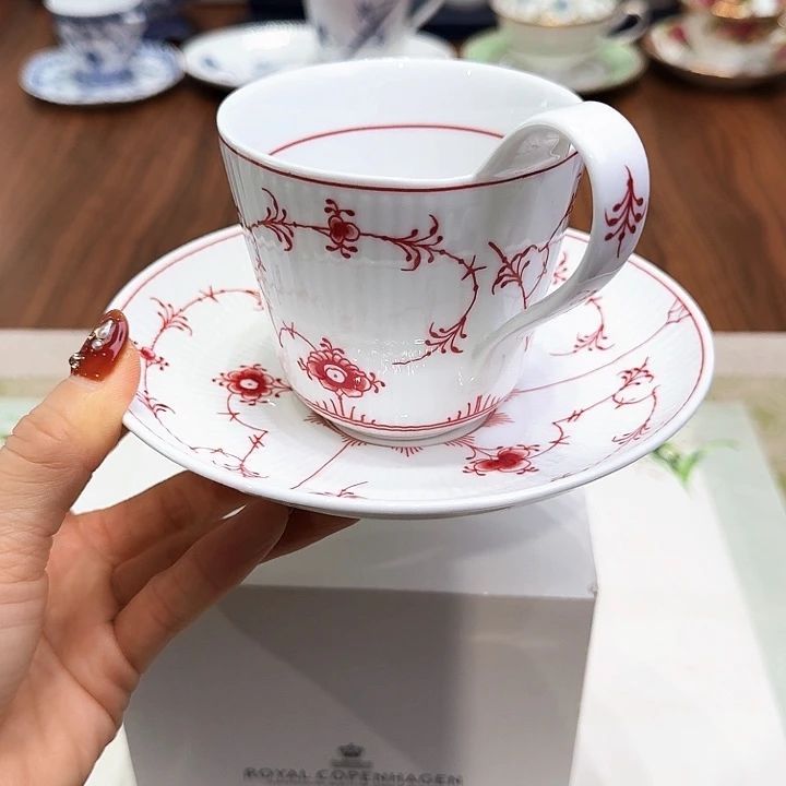 瓷片杯子杯子杯子水杯杯子水杯
