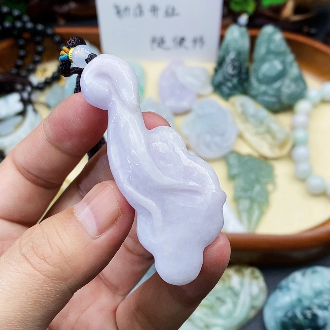颈饰未镶嵌翡翠吊坠